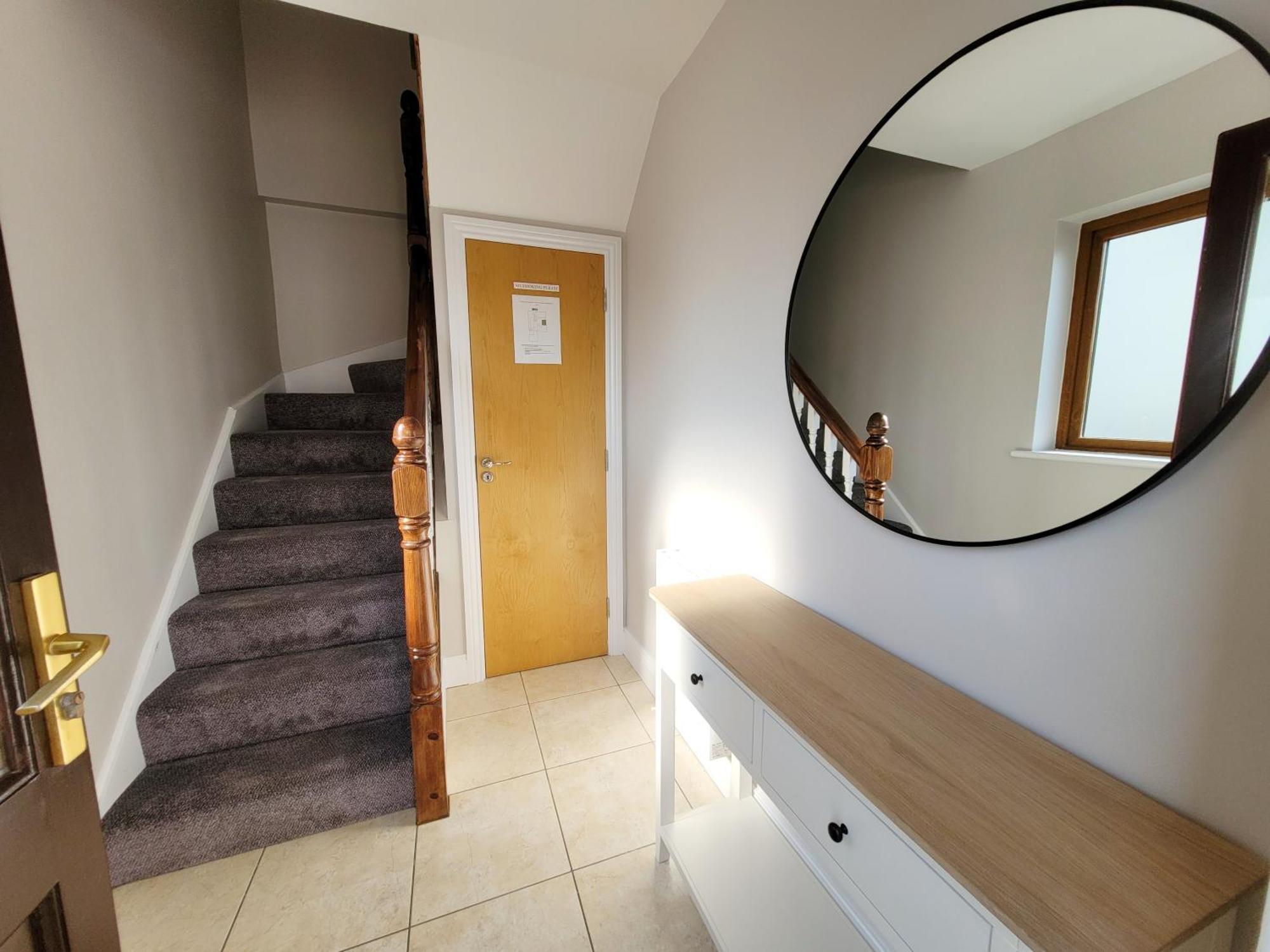 Donegan Court Aparthotel Galway Exteriör bild