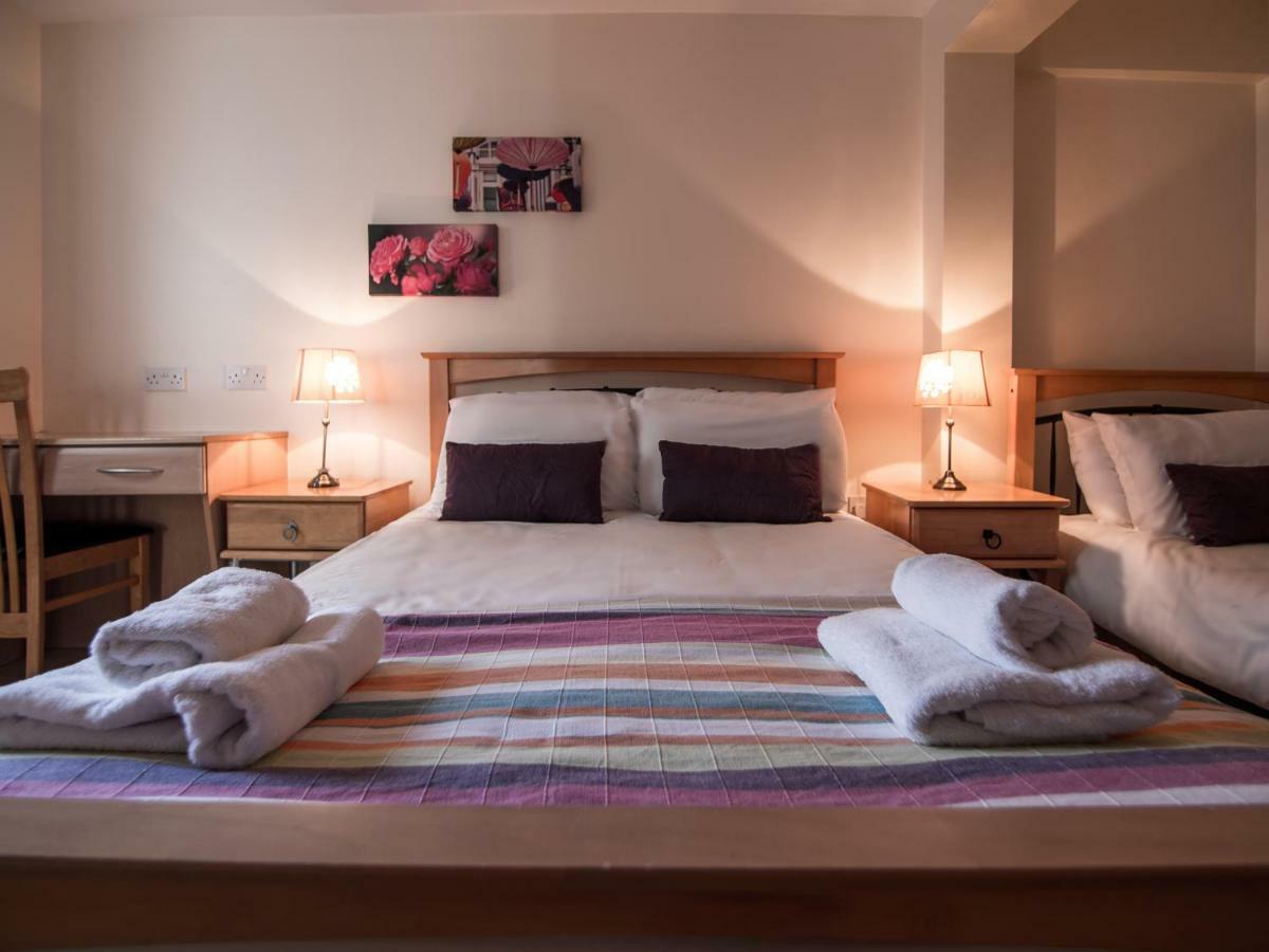 Donegan Court Aparthotel Galway Exteriör bild