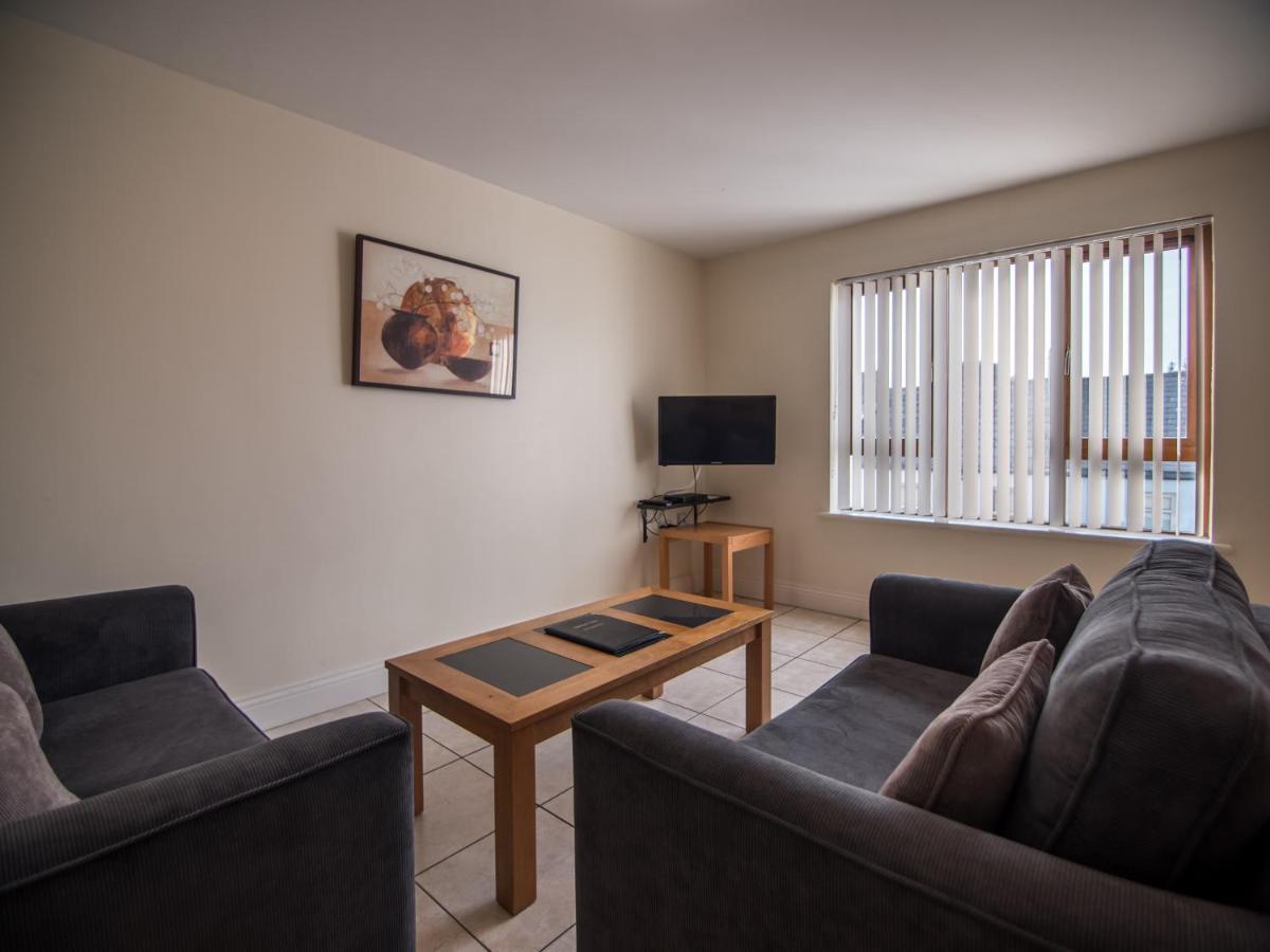Donegan Court Aparthotel Galway Exteriör bild