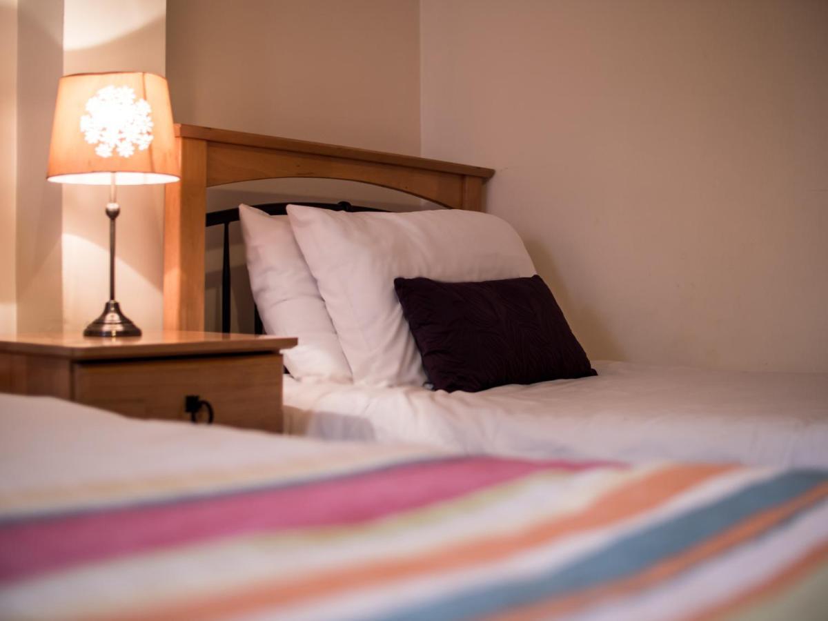 Donegan Court Aparthotel Galway Exteriör bild