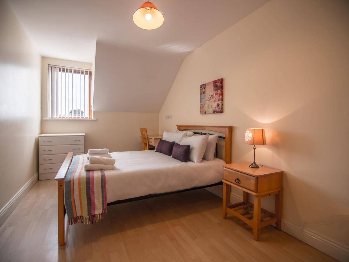 Donegan Court Aparthotel Galway Exteriör bild